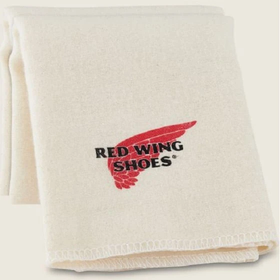 Red Wing Boot Care Cloths Red Wing Boot Care Cloths -Equestrian Gear 452140 800 auto